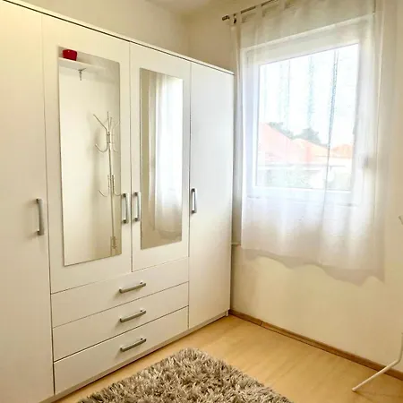 Studio Apartment Zadar